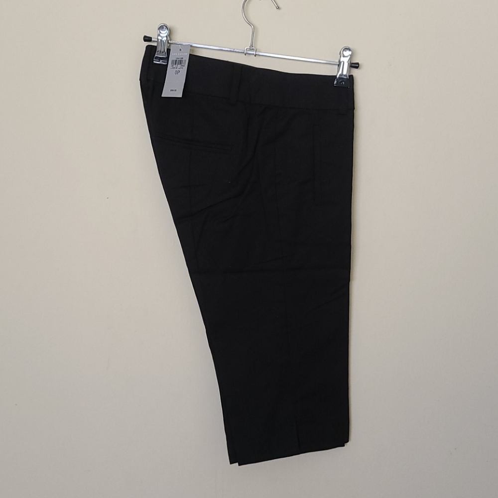 NWT WOMEN ANN TAYLOR DARK BLUE BERMUDA PANTS Size 0P